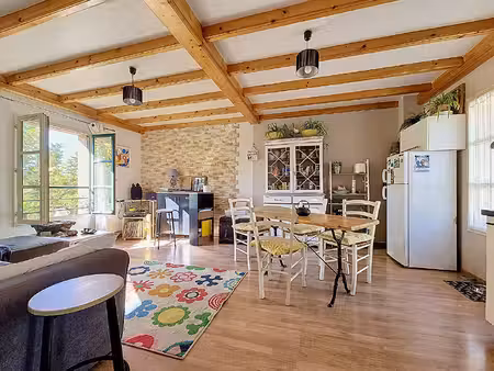 neuville-sur-saône - t3 de 58 44m² avec parking et faibles charges