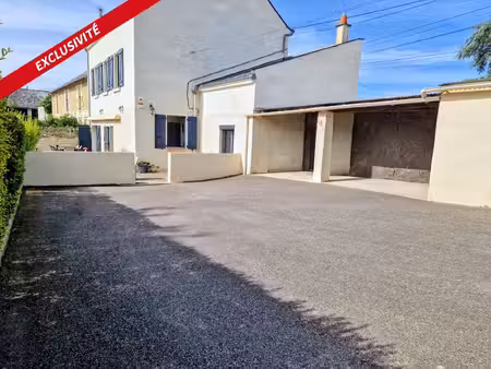 spacieuse maison de 147m² idéale pour une famille sur brézé bellevigne les chäteau très pr
