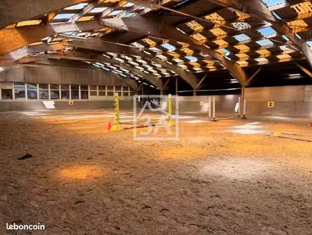 ferme 9 pièces 253 m²