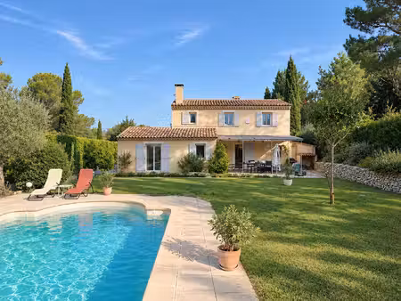 saint-cannat - magnifique maison - coup de coeur