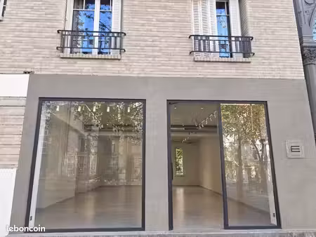 local commercial 63 m² paris 3ème
