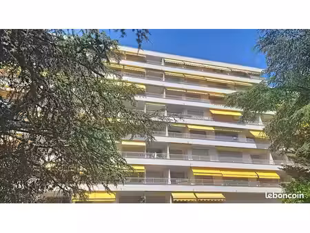 studio 1 pièce 15 m²