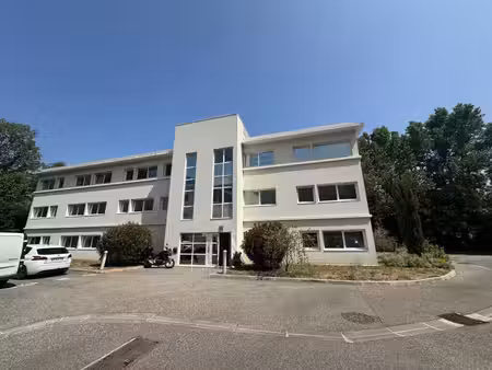 vente bureaux gemenos 13420 200m²