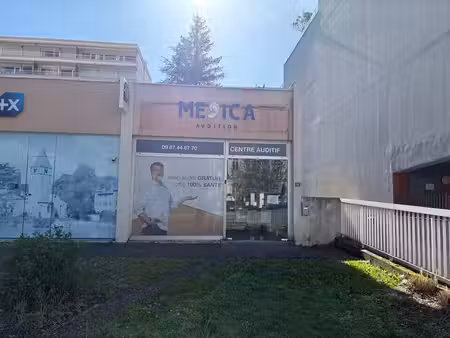location commerce caluire-et-cuire 69300 54m²