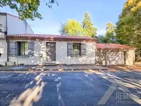 vente maison à aizenay (85190) : à vendre / 65m² aizenay