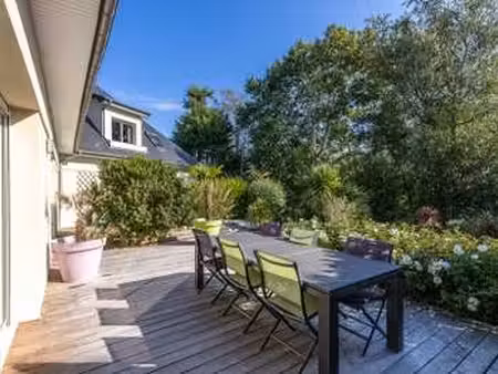 vente maison à montreuil-le-gast (35520) : à vendre / 458m² montreuil-le-gast