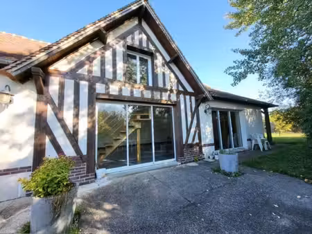 grande propriété de 400 m² avec piscine intérieure chauffée  sauna et appartement indépend