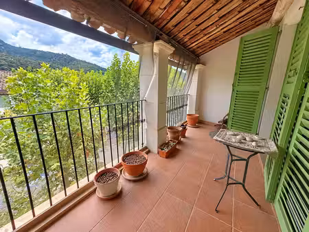 rougiers   maison de village 132 m²  jardin  terrasse  garage