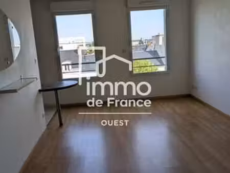 location appartement 2 pièces à la roche-sur-yon centre ville (85000) : à louer 2 pièces /