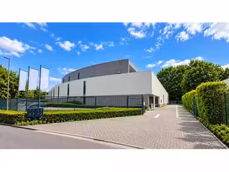 industrieel gebouw te huur