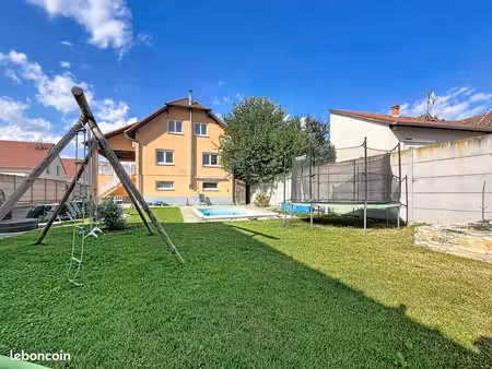 maison 3 chambres 172m2 avec piscine