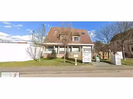 local commercial / crèche