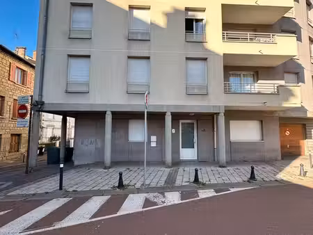 local transformable en logement place de l'eglise