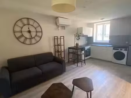 ? studio à louer – gières centre (38610)