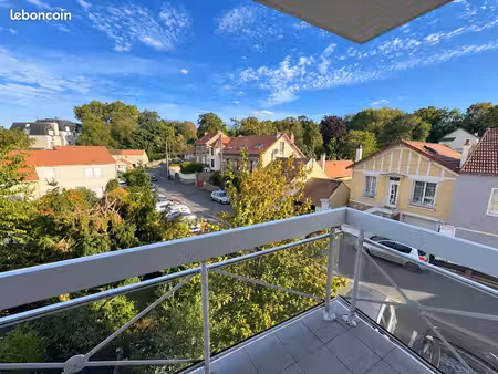? à louer – appartement t3 meublé – 69 m² avec parking
