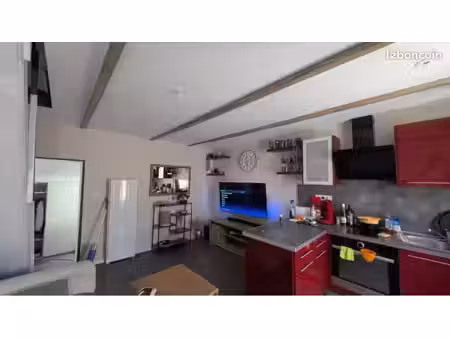 petite maison proche centre bourg