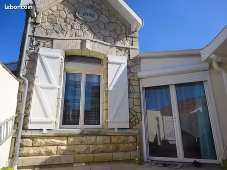chatelaillon-plage location maison meublée 3 chambres 80 m2 - location de quelques mois - 
