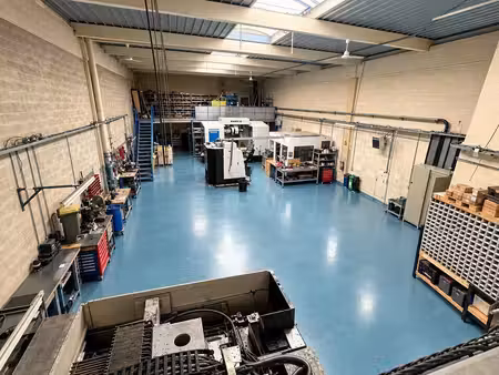 vente local d’activités collegien 77090 471m²
