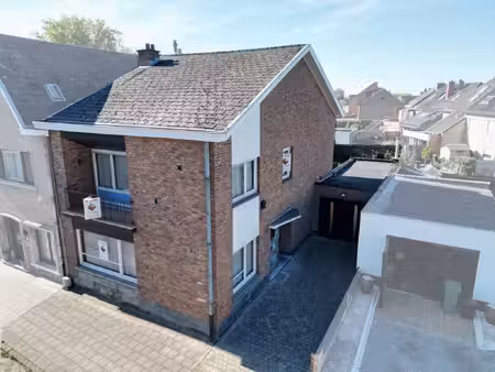ruime gezinswoning (hob) met 4 slpk  tuin én garage!
