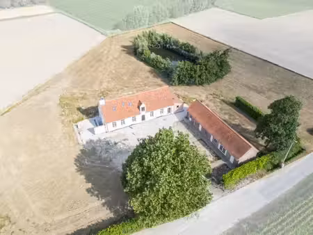 prachtige casco hoeve op unieke locatie in moorslede