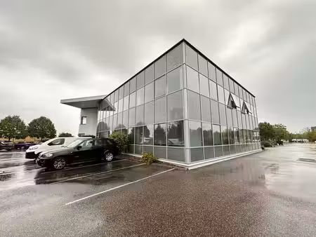 location bureaux 105m²