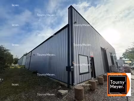 location local d’activités betton 35830 250m²