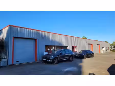 location local d’activités coueron 44220 149m²