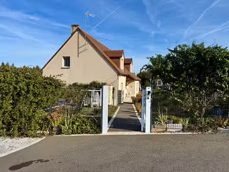 vente maison 7 pièces  153.00m²  bléré