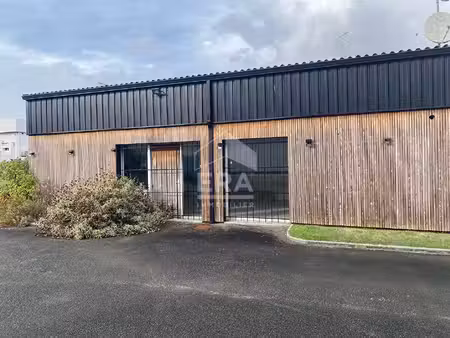 bureaux 1 pièces 62 m² à louer saint-georges-des-coteaux 17810 ? | era immobilier