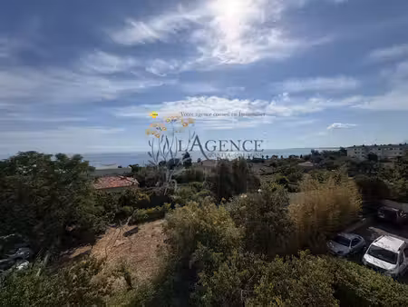bastia lupino | t3 traversant cave & parking privatif
