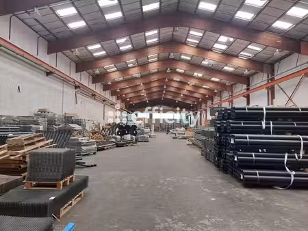 location entrepôt lanrodec 22170 200m² à 1600m²