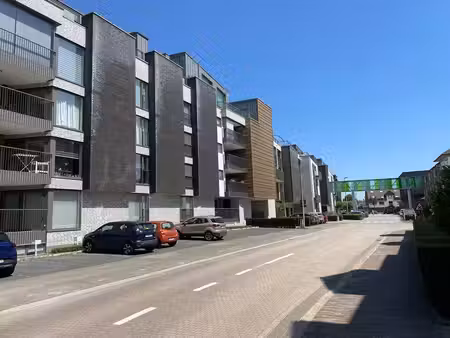 mooi appartement / assistentieflat in overpelt centrum