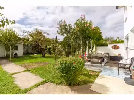 maison de 190m2 avec jardin