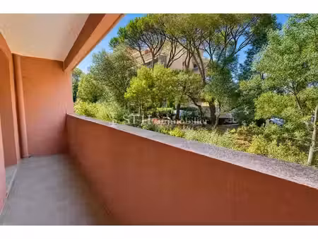 vente appartement 1 pièces 34m2 sainte-maxime 83120 - 159000 € - surface privée
