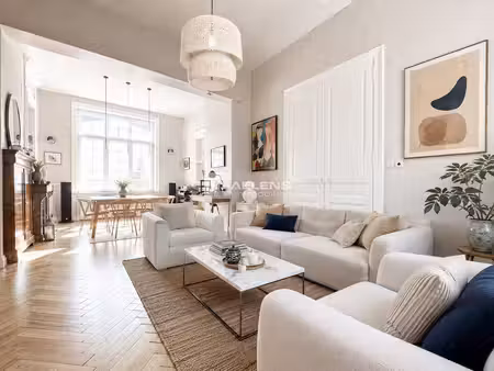 maison de luxe 5 chambres en vente à lille  hauts-de-france