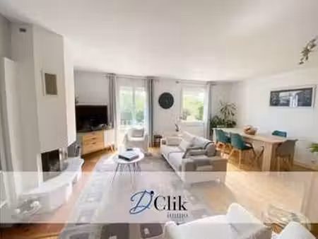 vente maison à saint-germain-le-fouilloux (53240) : à vendre / 115m² saint-germain-le-foui