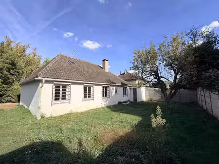maison de 9 pièces de luxe en vente à fontenay-le-fleury  france