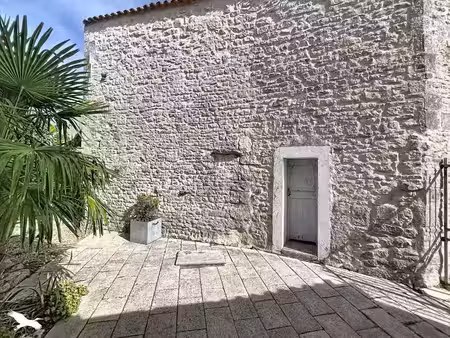 vente immeuble 0 pièces à angoulins (17690)  585 000 €