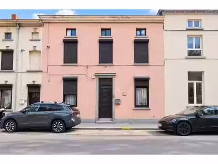 maison à vendre à rue du lieutenant général gillain 58 marchienne-au-pont (vbe76482)