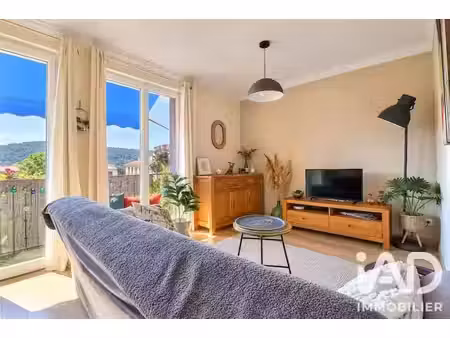 vente appartement 4 pièces 67 m² à aix-en-provence (13090)  325 000 €