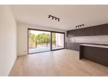 appartement te koop in brasschaat met 1 slaapkamer