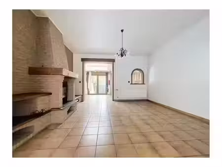maison à vendre avec terrasse et 5 chambres   tournai (vbe76725)