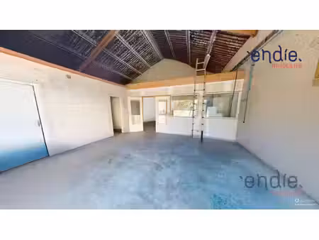 arc-sur-tille- local d'activité de 510 m² sur un terrain d'en