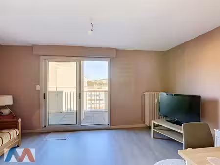 location appartement 3 pièces 57m² clermont ferrand 63000
