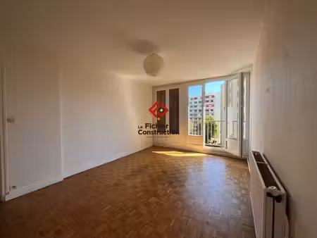 location appartement 4 pièces 67m² meylan 38240