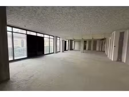 location commerce talence 33400 178m²