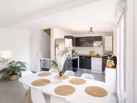 castelginest belle maison familiale t4 duplex 93 m²  suite parentale  garage et jardin