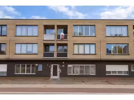 appartement te koop in sint-niklaas met 2 slaapkamers