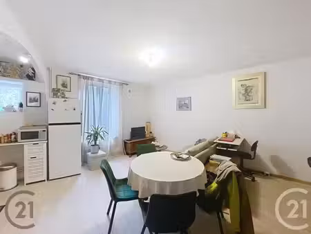 appartement f3 à louer - 3 pièces - 52 43 m2 - volvic - 63 - auvergne