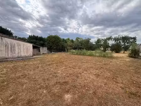 terrain à bâtir à tonnay-charente (17430)